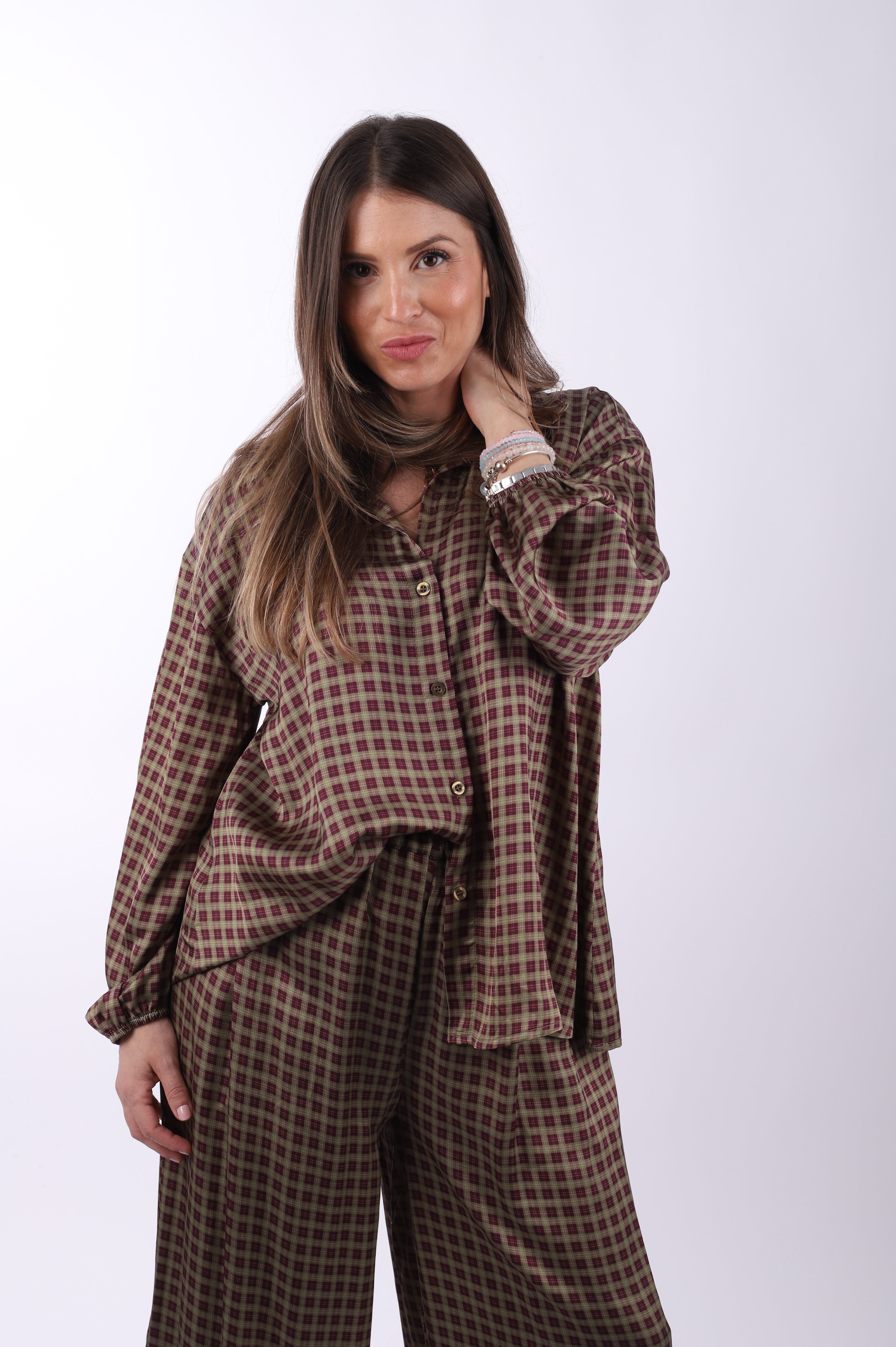 Conjunto pijamero cuadros "Now or Never"