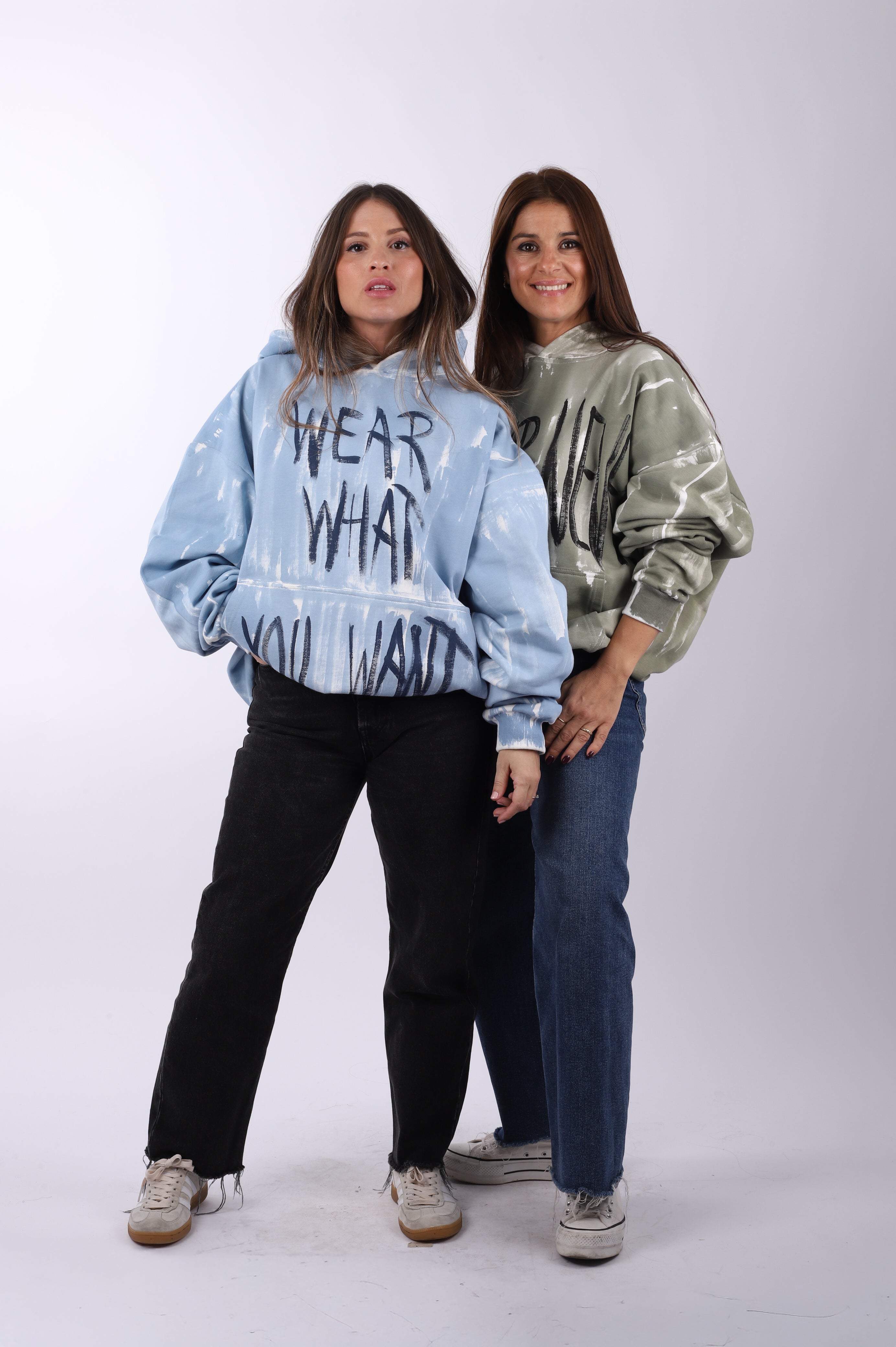 Sudadera capucha "Wear what u want"