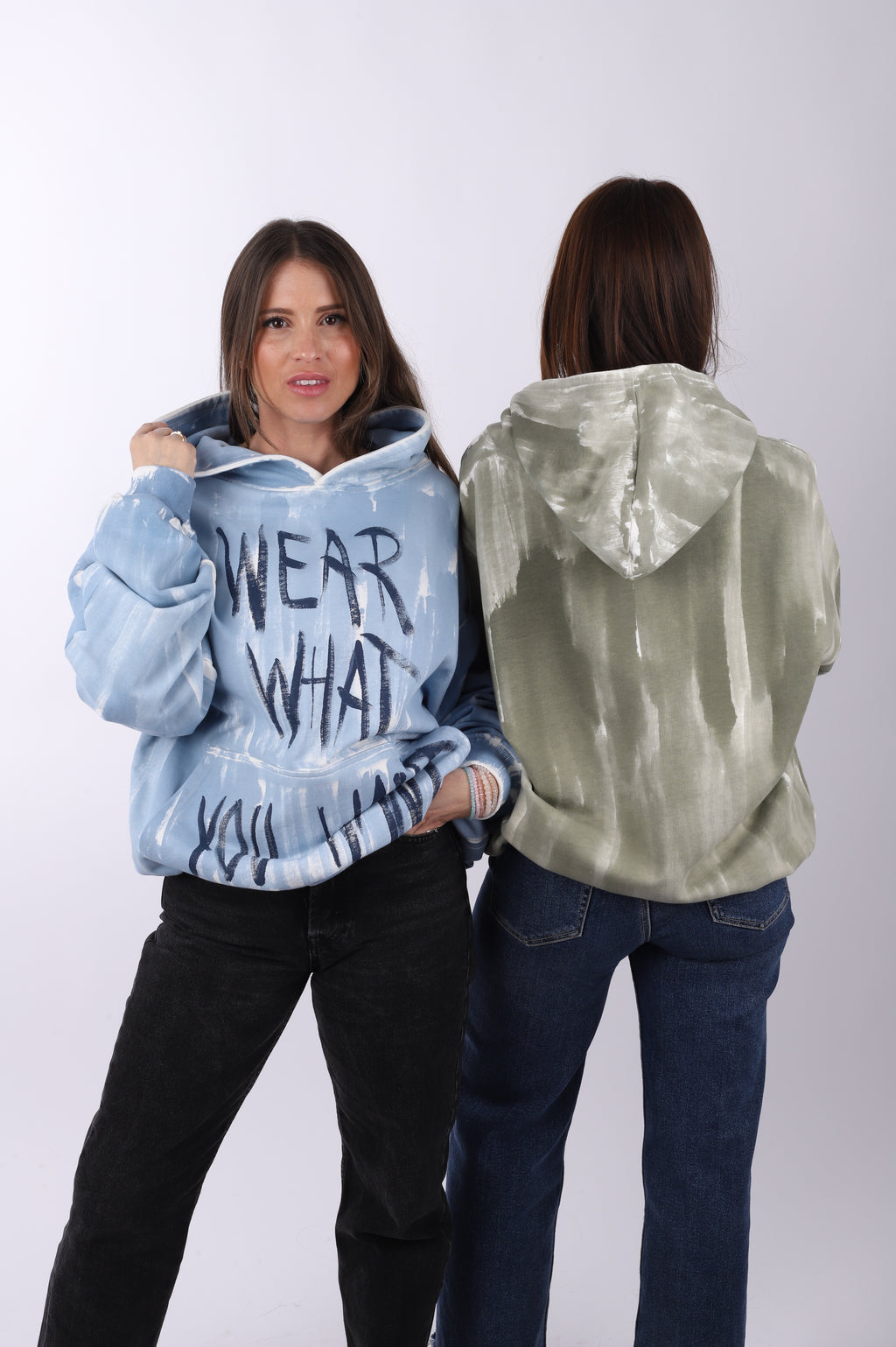 Sudadera capucha "Wear what u want"
