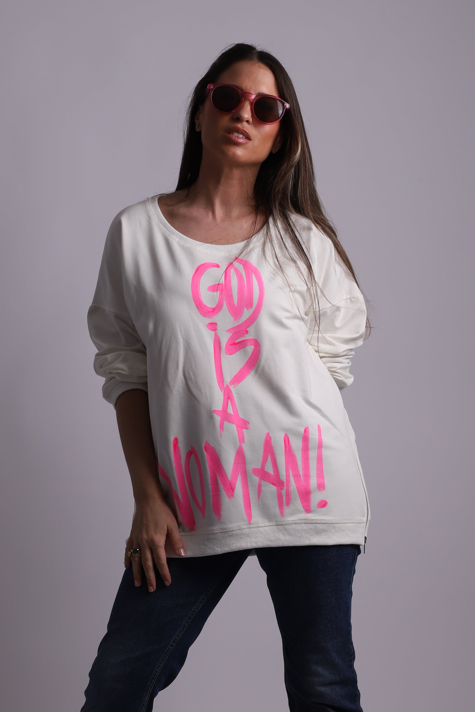 Sudadera "God is a Woman"