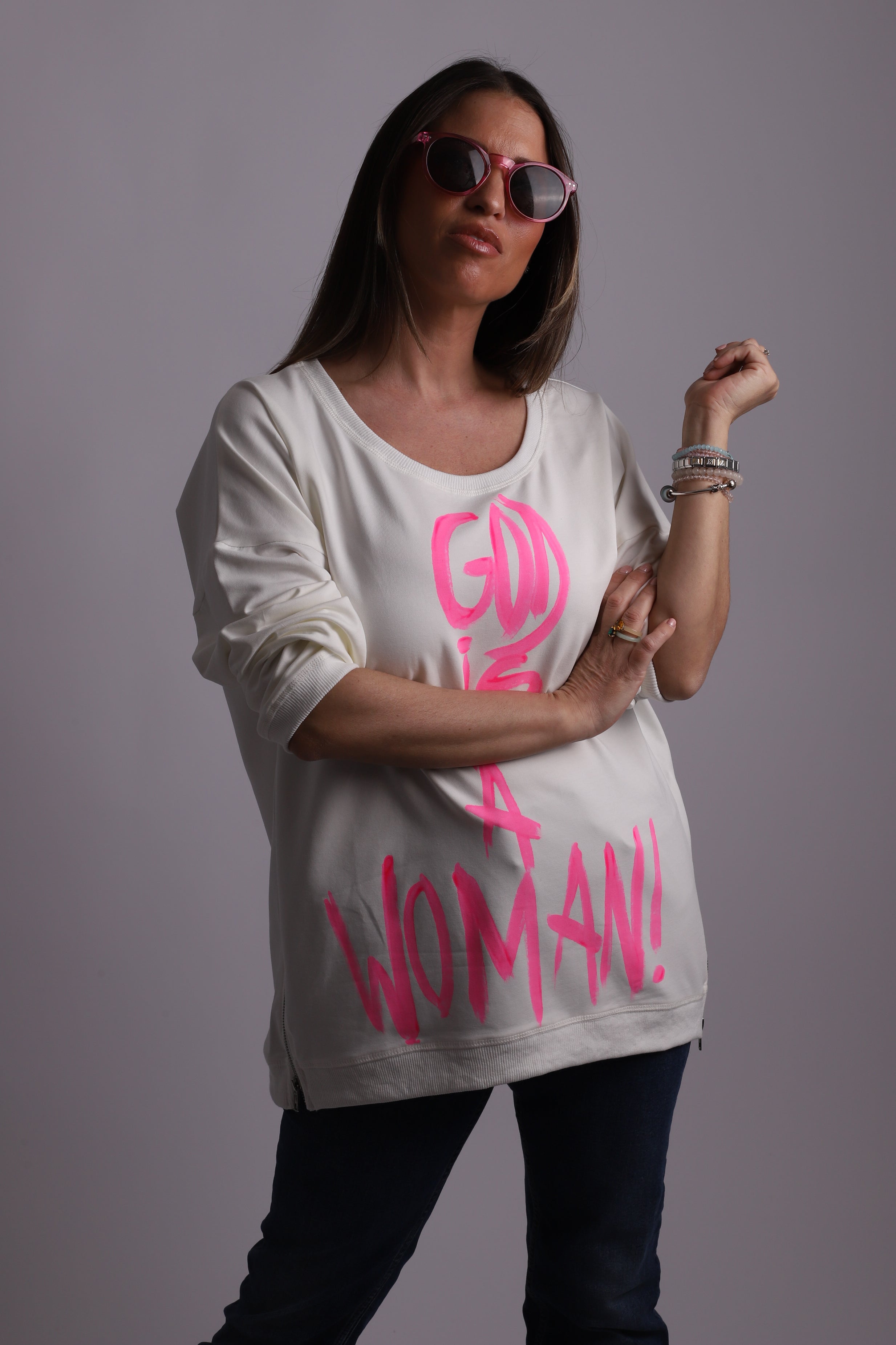 Sudadera "God is a Woman"